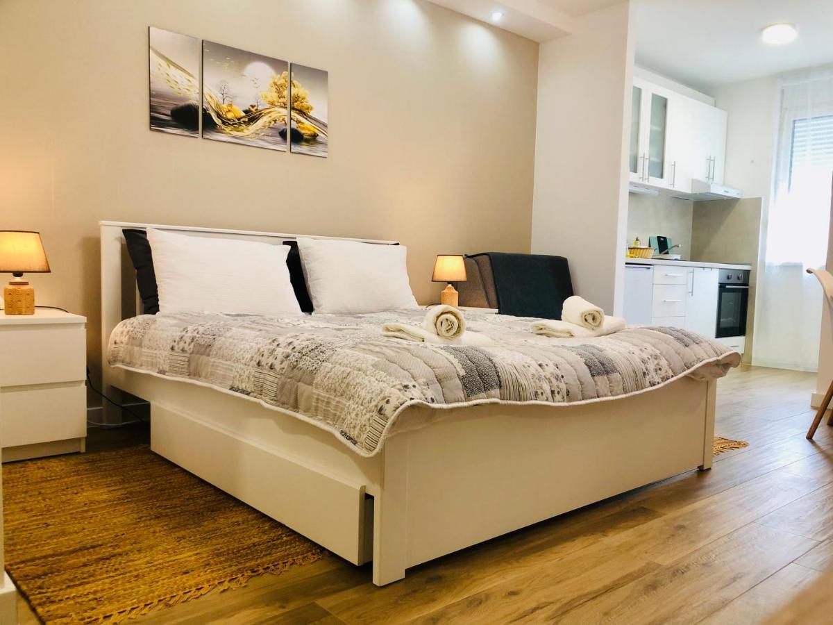 Apartments Biro Subotica Ngoại thất bức ảnh